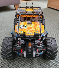 LEGO Technic X-treme Off-Roader - 6