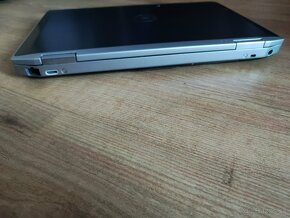 Dell Latitude E6320 i3-2330M 4GB DDR3 320GB HDD - - 6