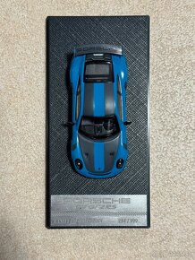 1/64 PORSCHE 911 GT2 RS LIMITED EDITION - 6