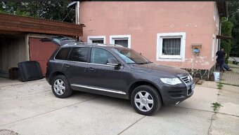 Volkswagen Touareg - 6