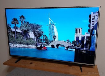 LG 55" 4K UHD Smart TV (LG 55UH615V) - 6