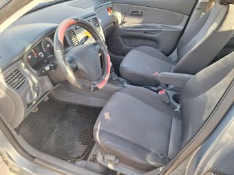 Kia Rio 1.4 LX - 6