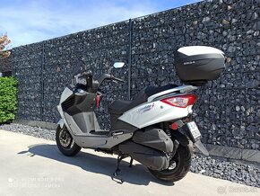 skúter SYM 125 JOYRIDE 2019, 2700km, odpočet DPH, ako nový - 6