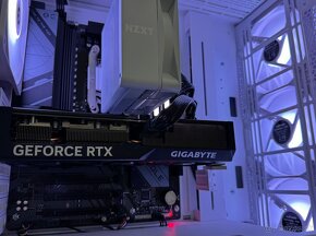 ➡️Ryzen 5 7600X\32GB\RTX 4070\SSD\1000W Zdroj\zár. 48m. - 6