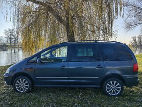 Volkswagen Sharan 1.9tdi 85kw 4motion - 6