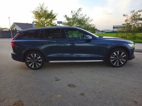 VOLVO V60 CC CROSS COUNTRY - 6