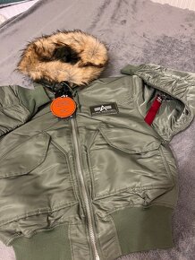 NOVA BUNDA ALPHA INDUSTRIES M - 6