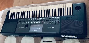 Korg Pa 600 - 6