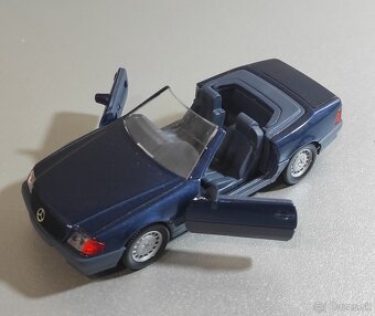 Automodel Mercedes SL od Schabak 1:43 - 6