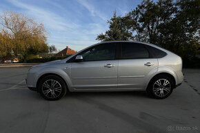 2007 Ford Focus 1.4 benzín, 122500km - 6