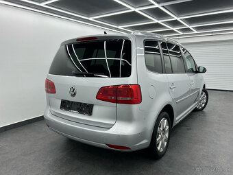 Volkswagen Touran 1.6 TDI Premium Comfortline - 6