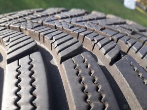 205/55 r16 zimne pneumatiky - 6