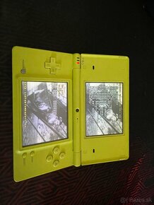 Nintendo DSi - 6