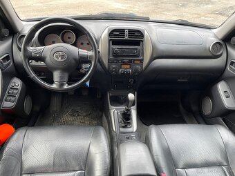 Toyota RAV 4 Motor D-4D 2.0D 4x4 - 6