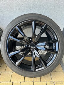 Bmw 275/40 R22 , 315/35 R22 - 6