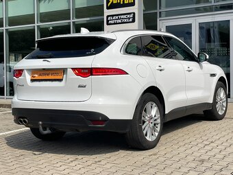 Jaguar F-Pace 2,0d 4x4 AT8  1.majiteľ nove v SR - 6