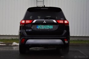 Mitsubishi Outlander 2.4 MIVEC PHEV 4WD - 6