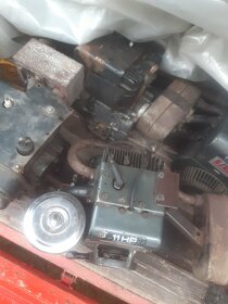 Motory Briggs & Stratton 11HP - 6