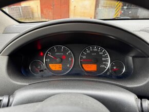 Nissan Pathfinder 2.5d M6 2006 - 6