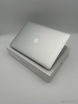 MacBook Air 13" 2017 Silver 8/128GB KOMPLET + ZÁRUKA - 6