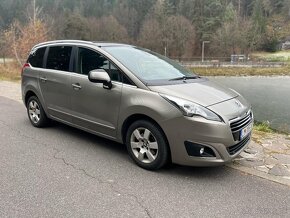 Peugeot 5008 r.v.2017 7miestny - 6