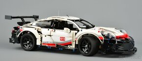 LEGO Porsche 911 RSR 42096 - 6