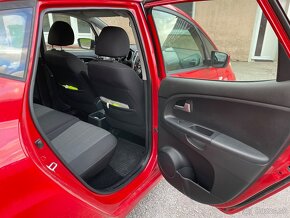 KIA venga 1.4 benzín - 6