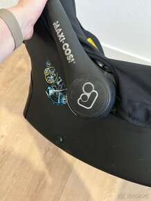 Vajíčko Maxi Cosi Cabriofix a isofix - 6