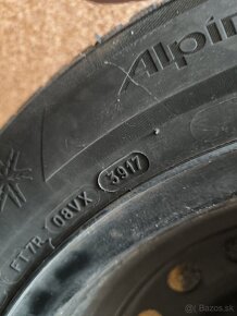 205/60 R16 Michelin Alpin 5 - 6