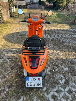 Vespa Primavera 150 - 6