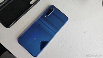 Xiaomi Mi9 SE dual 6/64GB - 6