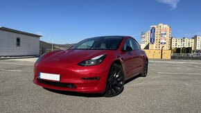 Tesla Model 3 Performance - 6