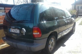 Chrysler  Voyager GS 2,5 - 6