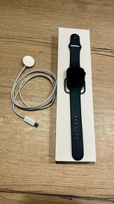 Predam hodinky Apple Watch 7 - velkost 45mm, cierne - 6