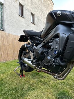 yamaha mt09 - 6