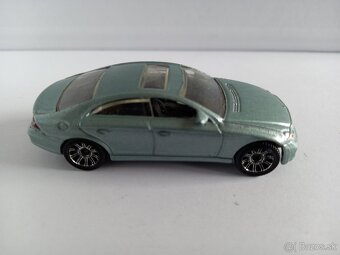 MATCHBOX - MERCEDES-BENZ CLS500 - POZRI DETAILNÉ FOTO - 6