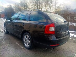 ŠKODA OCTAVIA COMBI II 2.0 TDI CR FAMILY MODEL 2013 - 6