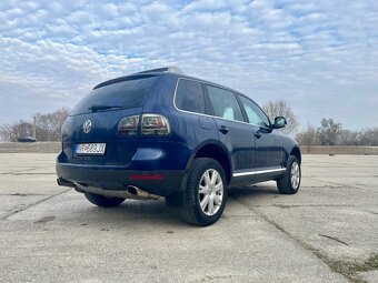 Volkswagen Touareg 5.0 TDI V10 - 6