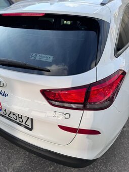 HYUNDAI i30 combi 1,4 T-GDi 2020 benzín 103 kW - 6