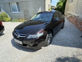 Honda Accord CL9 2.4 140 kW poface (2006) Executive - 6