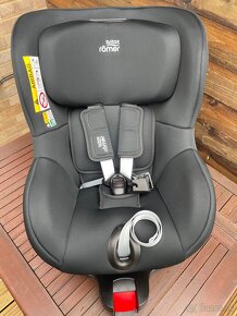 Britax Romer Dualfix 2 Z-Line 2023 Space Black do18kg záruka - 6