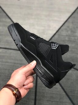 Jordan 4 Black Cat Na Predaj - 6