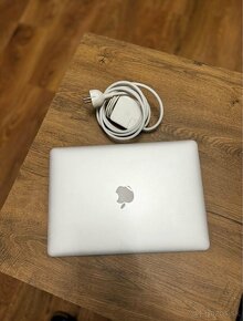 MacBook Air(13-inch, Early 2015) - 01/2017 - 6