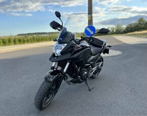 Honda NC 750X - 6