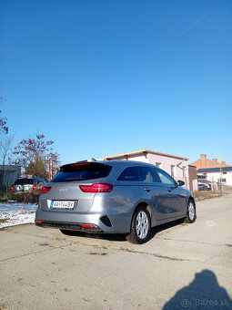 Kia Ceed SW 1.0 T-GDi GOLD + NAVI MY 2024 - 6