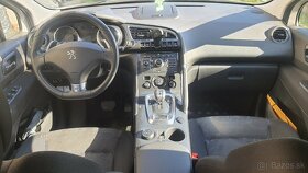 Peugeot 3008  Hybrid4 - 2.0 Diesel 4X4 - 6