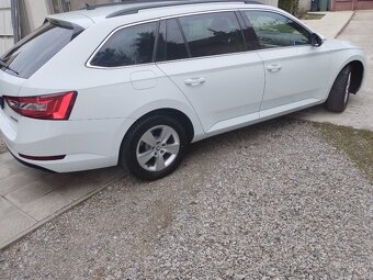 Škoda Superb Combi 2.0TDi 110kw - 6