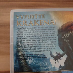 • Na predaj DVD film Souboj titanů • - 6