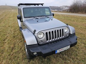 Jeep Wrangler Unlimited JK 2.8 Sahara A/T - 6