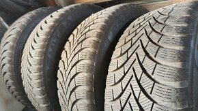 Disky plus zánovné zimné pneu Opel 205/55 R16 dot 3320 - 6